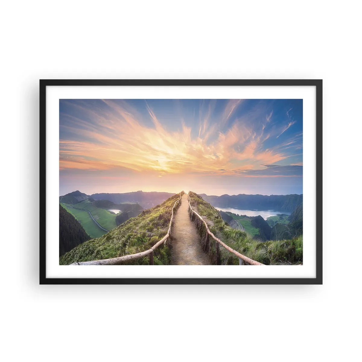 Póster en marco negro - Un pintoresco sendero en una colina con vista al atardecer. - 70x50cm - Cerca del cielo - Decoración de pared moderna para salón y dormitorio ARTTOR