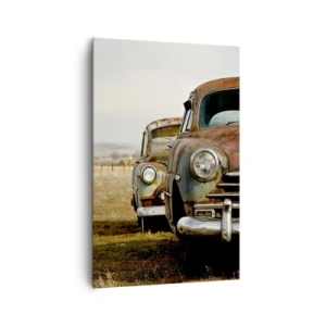 Cuadro sobre lienzo - Impresión de Imagen - Dos coches viejos en un camino de tierra junto a una valla de madera. - 80x120cm - Un merecido descanso - Decoración de pared moderna para salón y dormitorio ARTTOR