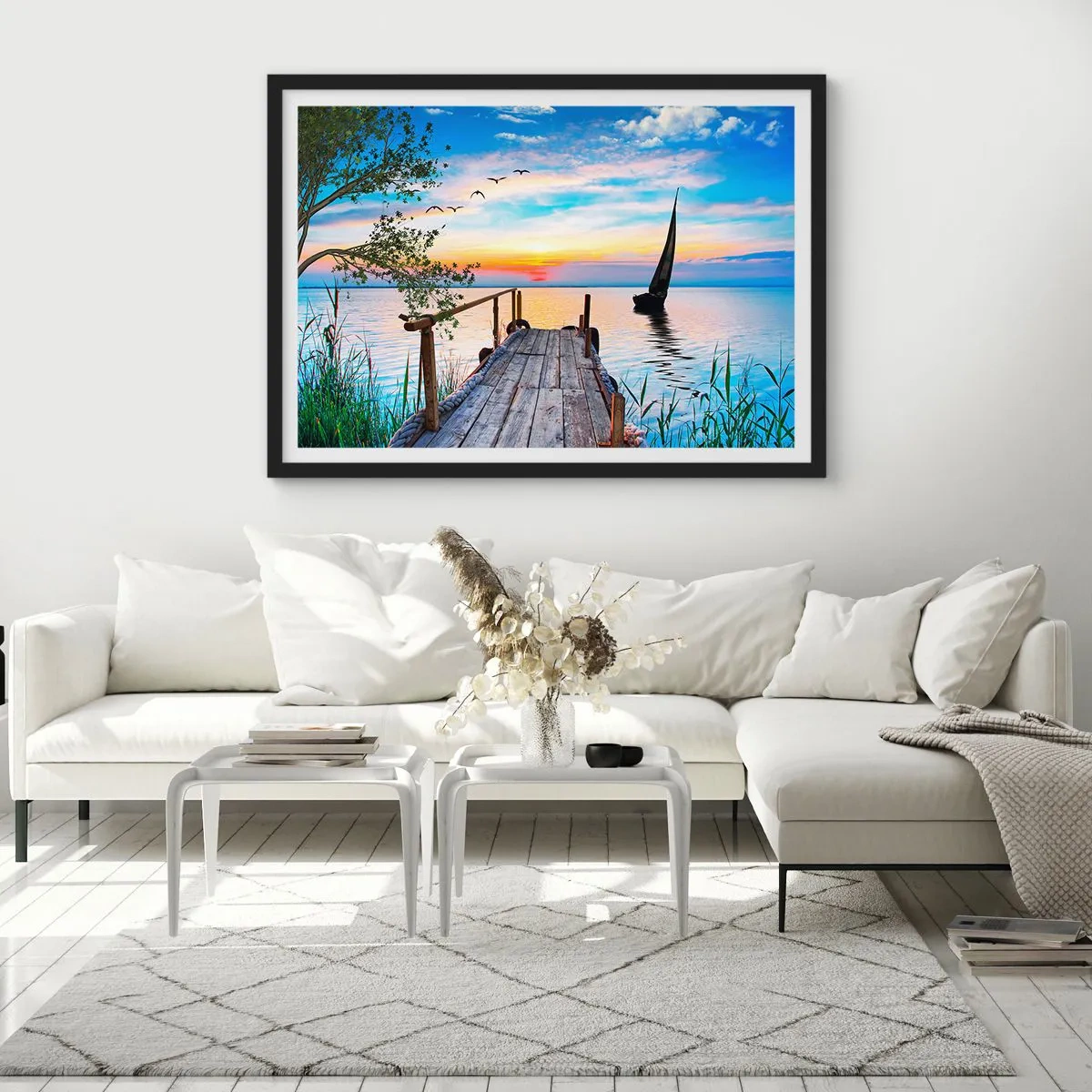 Póster en marco negro - Muelle del lago con barco y puesta de sol - 70x50cm - Que llegue la noche - Decoración de pared moderna para salón y dormitorio ARTTOR