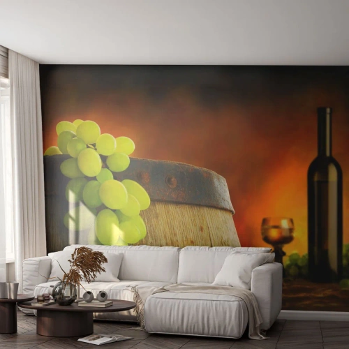 Fotomural personalizado Premium Sand - Bodegón con botella de vino y racimo de uvas - Uva, Vino, Barril de vino