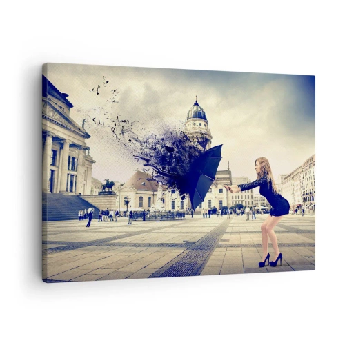Cuadro sobre lienzo - Impresión de Imagen - Una mujer con un paraguas en una composición artística sobre un fondo urbano. - 70x50cm - Hay un viento tan... - Decoración de pared moderna para salón y dormitorio ARTTOR
