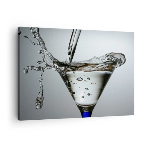 Cuadro sobre lienzo - Impresión de Imagen - Copa de Martini con salpicaduras de agua dinámicas sobre un fondo claro. - 70x50cm - Sobre el borde de una taza - Decoración de pared moderna para salón y dormitorio ARTTOR