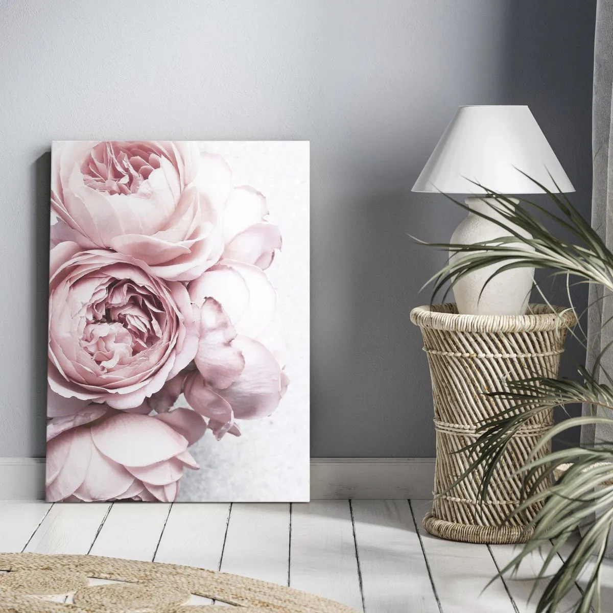 Cuadro sobre lienzo - Impresión de Imagen - Peonías rosas en una luz suave sobre un fondo claro. - 50x70cm - Para los románticos - Decoración de pared moderna para salón y dormitorio ARTTOR