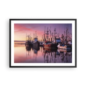 Póster en marco negro - Barcos de pesca en el puerto al atardecer - 70x50cm - Descanso antes de partir - Decoración de pared moderna para salón y dormitorio ARTTOR