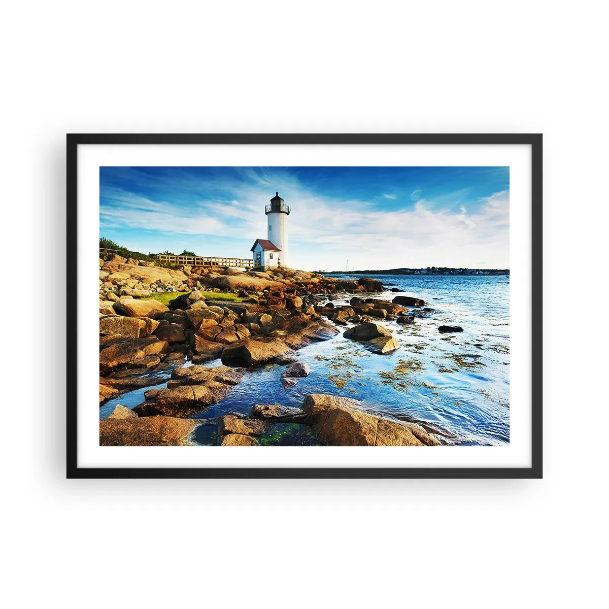 Póster en marco negro - Un faro en una costa rocosa en un día soleado. - 70x50cm - Esperando vuestro regreso - Decoración de pared moderna para salón y dormitorio ARTTOR