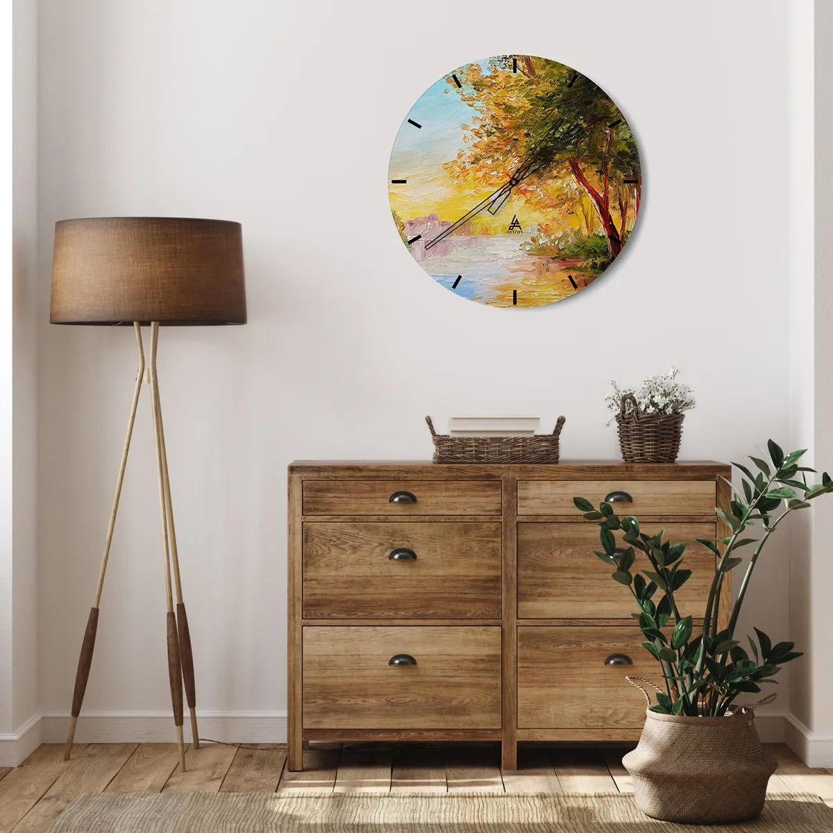 Reloj de pared - Reloj de vidrio - Árboles otoñales junto al río bajo la cálida luz del sol. - 30x30cm - Ensueño - Decoración de pared moderna para salón, cocina y dormitorio ARTTOR