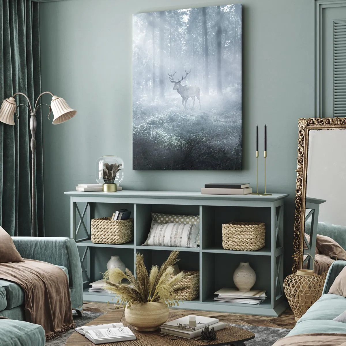 Cuadro sobre lienzo - Impresión de Imagen - Un ciervo en un bosque denso envuelto en la niebla matutina. - 80x120cm - Ronda matutina por la finca - Decoración de pared moderna para salón y dormitorio ARTTOR