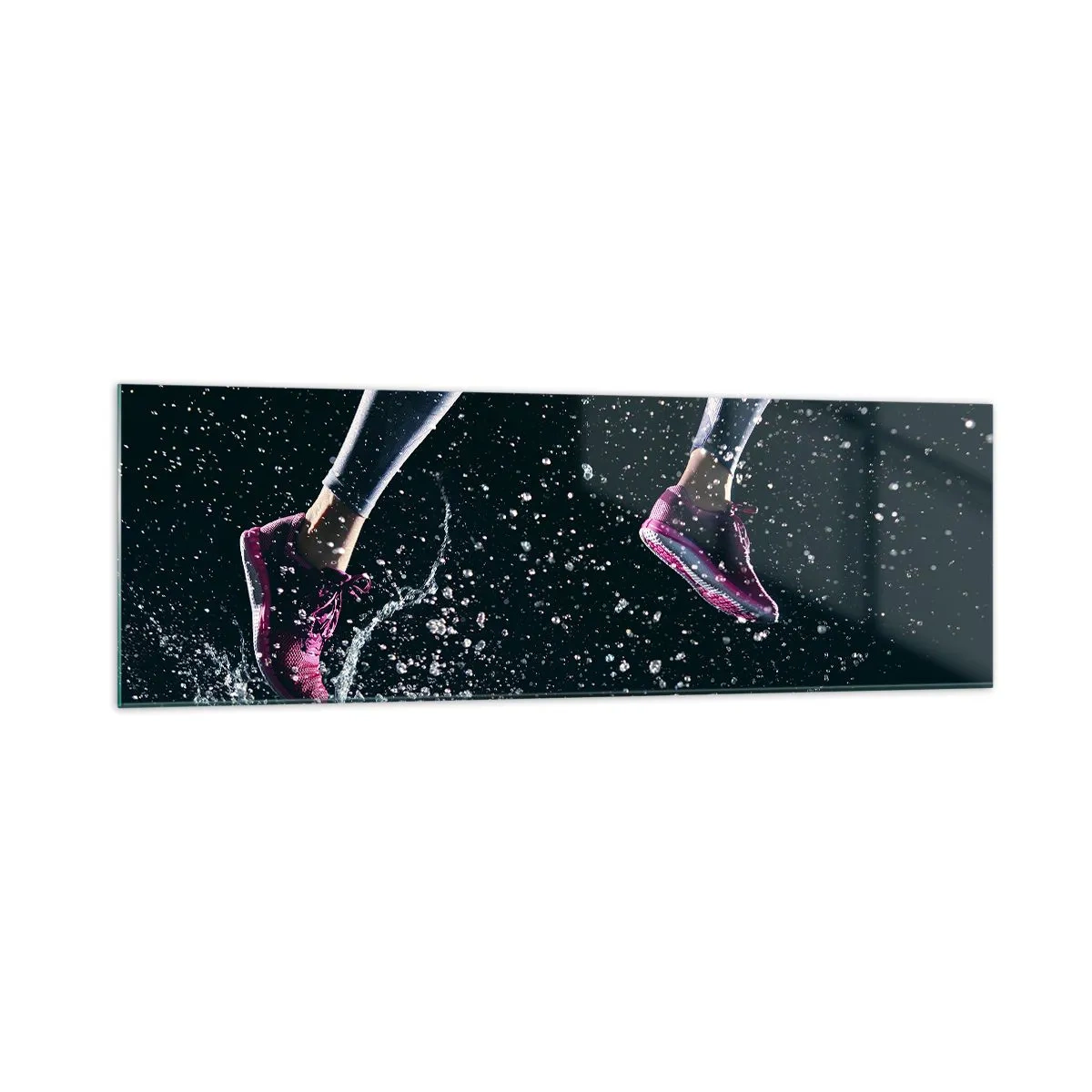 Cuadro sobre vidrio - Impresiones sobre Vidrio - Una toma dinámica de una carrera bajo la lluvia contra un fondo negro. - 160x50cm - Fuerza de impulso - Decoración de pared moderna para salón y dormitorio ARTTOR