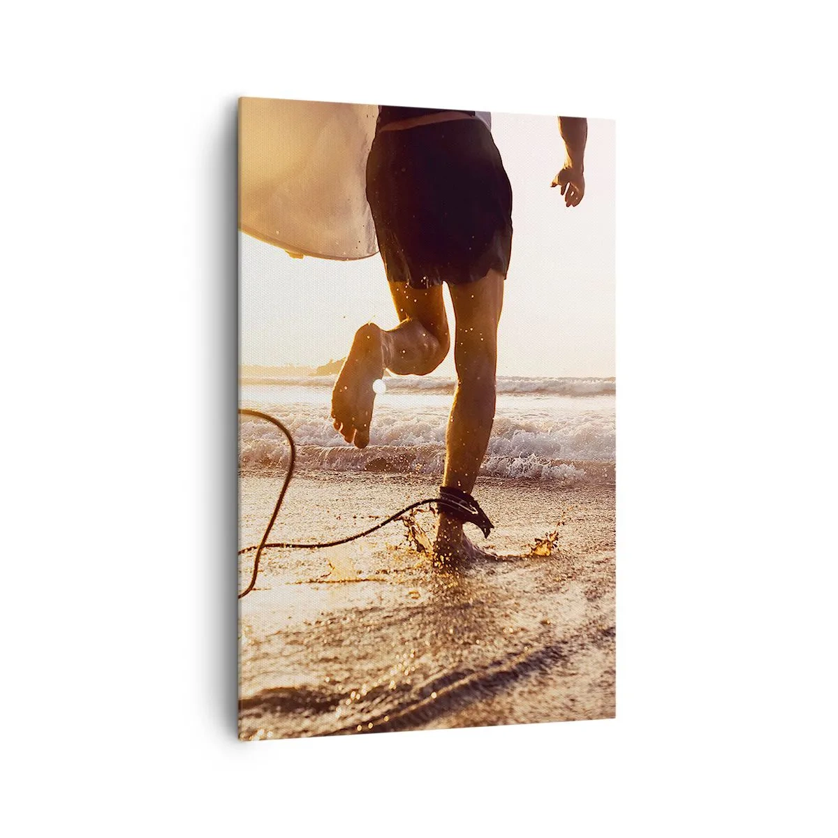 Cuadro sobre lienzo - Impresión de Imagen - Un surfista corre por la playa con su tabla bajo el sol. - 80x120cm - Para enfrentar la ola - Decoración de pared moderna para salón y dormitorio ARTTOR