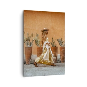 Cuadro sobre lienzo - Impresión de Imagen - Una mujer en estilo boho con macetas de cactus al fondo. - 70x100cm - Estilo hippie - Decoración de pared moderna para salón y dormitorio ARTTOR