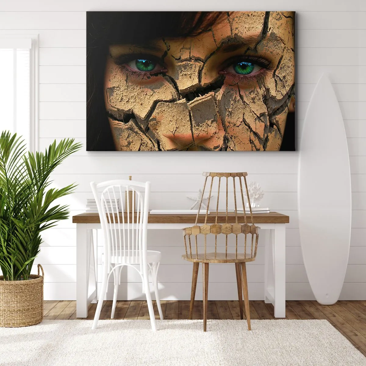 Cuadro sobre lienzo - Impresión de Imagen - El rostro de una mujer de ojos verdes cubierto con una estructura de tierra agrietada. - 120x80cm - Deleite y asombro - Decoración de pared moderna para salón y dormitorio ARTTOR
