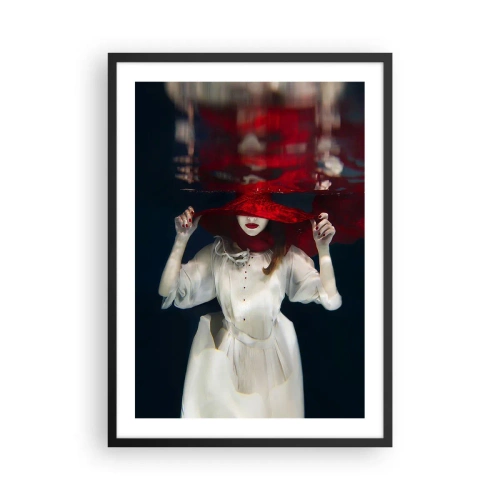 Póster en marco negro - Una mujer con un sombrero rojo está sumergida bajo el agua. - 50x70cm - Blanco y rojo - Decoración de pared moderna para salón y dormitorio ARTTOR