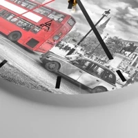 Esfera sin numeración, con rayas