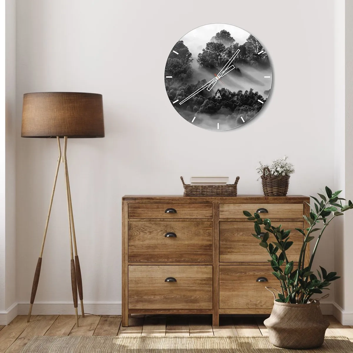 Reloj de pared - Reloj de vidrio - Paisaje de montaña en blanco y negro con niebla en el bosque. - 30x30cm - Levantarse del sueño - Decoración de pared moderna para salón, cocina y dormitorio ARTTOR