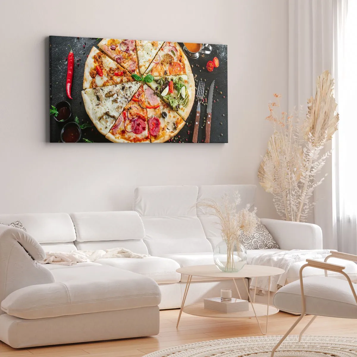 Cuadro sobre lienzo - Impresión de Imagen - Pizza en varios sabores con fondo de ingredientes. - 140x50cm - Una gama de gustos - Decoración de pared moderna para salón y dormitorio ARTTOR