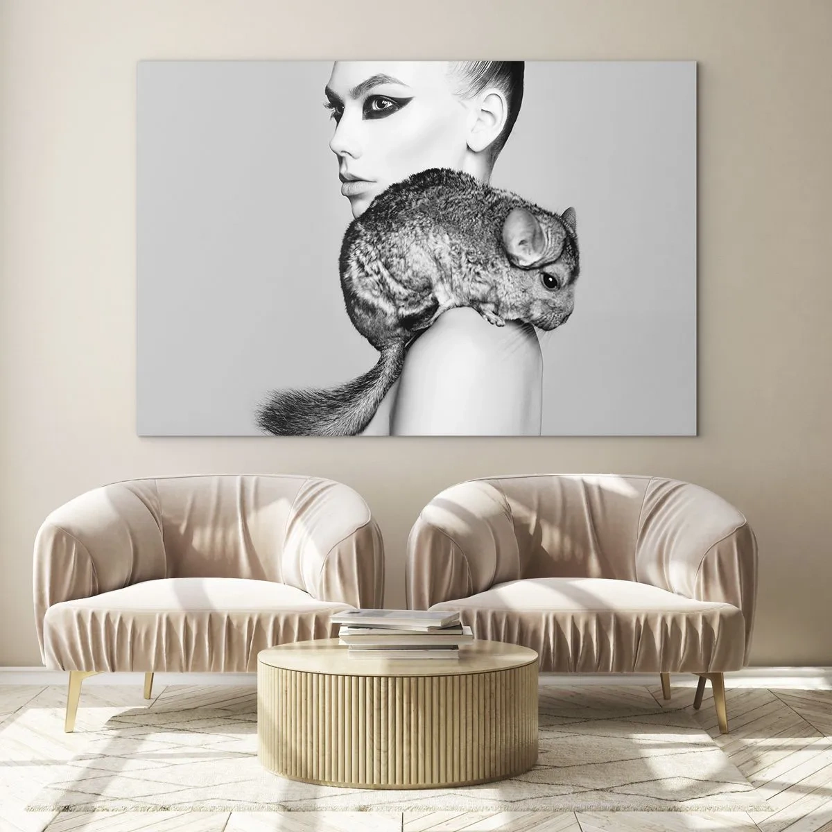 Cuadro sobre vidrio - Impresiones sobre Vidrio - Retrato de una mujer con una chinchilla en blanco y negro - 100x70cm - Dama con chinchilla - Decoración de pared moderna para salón y dormitorio ARTTOR
