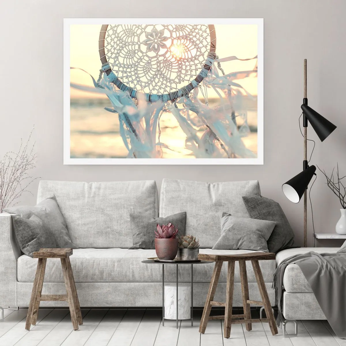 Póster - Un delicado atrapasueños con el sol poniente como telón de fondo. - 100x70cm - Tótem sagrado - Decoración de pared moderna para salón y dormitorio ARTTOR