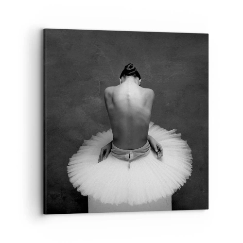 Cuadro sobre lienzo - Impresión de Imagen - Rodeada de pétalos - 70x70 cm