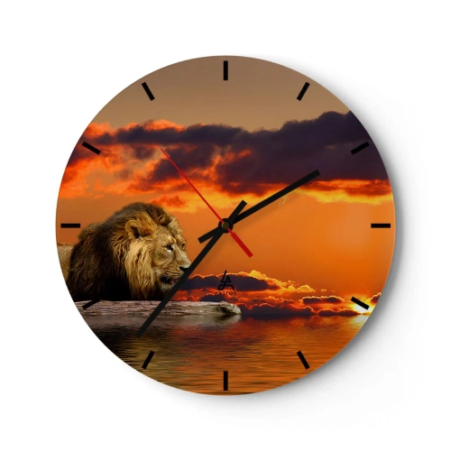 Reloj de pared - Reloj de vidrio - Un león descansando con el telón de fondo de una puesta de sol. - 30x30cm - Rey de la naturaleza - Decoración de pared moderna para salón, cocina y dormitorio ARTTOR