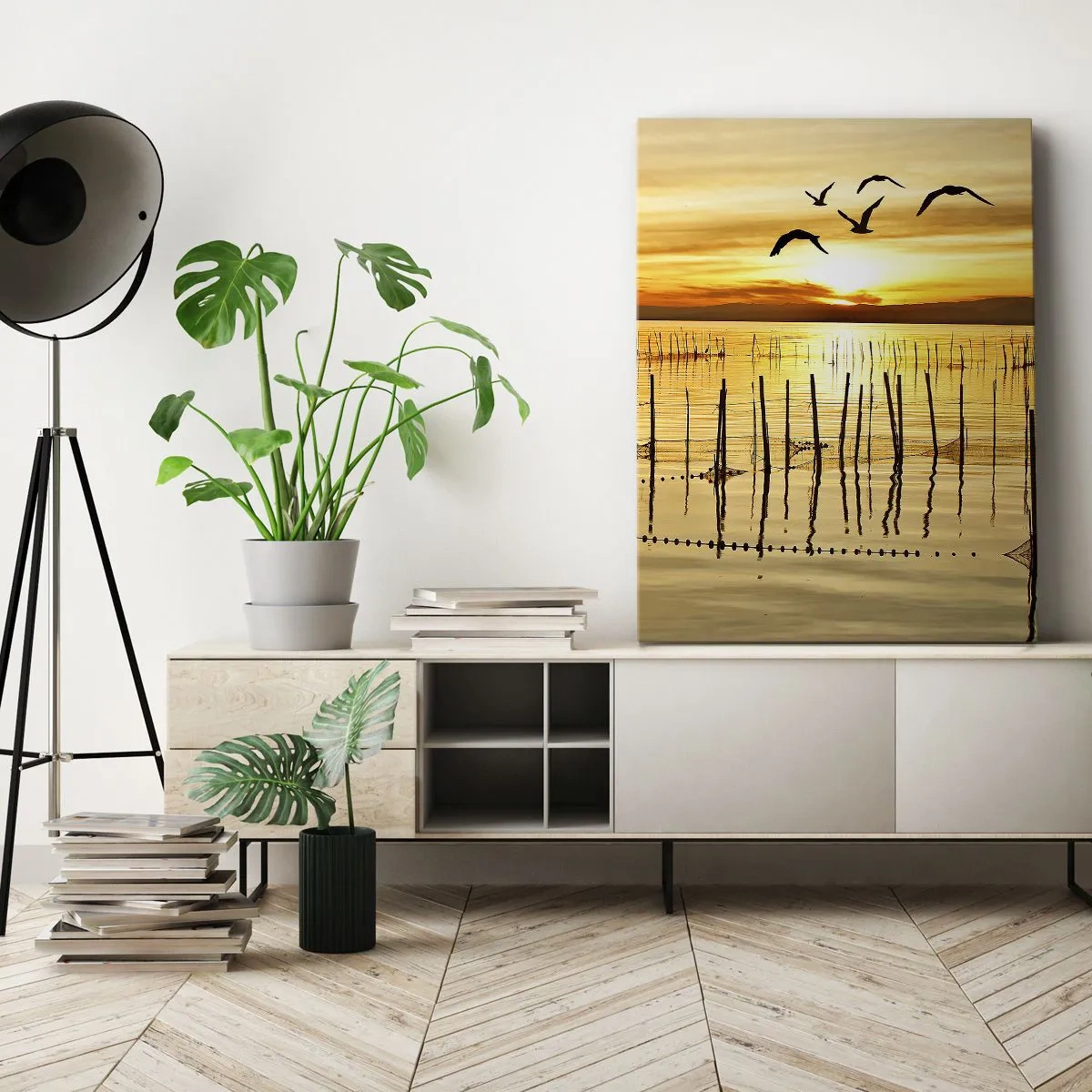 Cuadro sobre lienzo - Impresión de Imagen - Puesta de sol sobre el agua con pájaros en vuelo - 50x70cm - Horizonte naranja - Decoración de pared moderna para salón y dormitorio ARTTOR