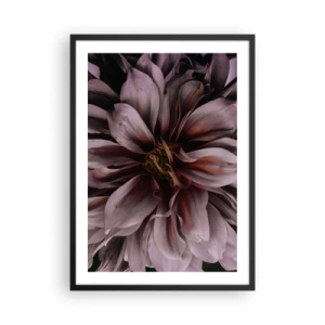 Póster en marco negro - Detalle de primer plano de una flor de color rosa oscuro - 50x70cm - Corazón floral - Decoración de pared moderna para salón y dormitorio ARTTOR