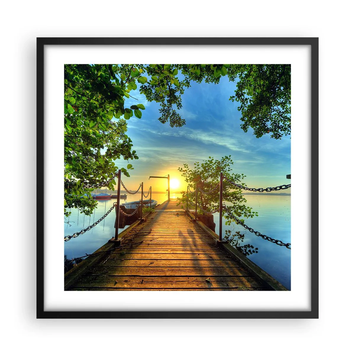 Póster en marco negro - Atardecer junto al agua - 50x50 cm