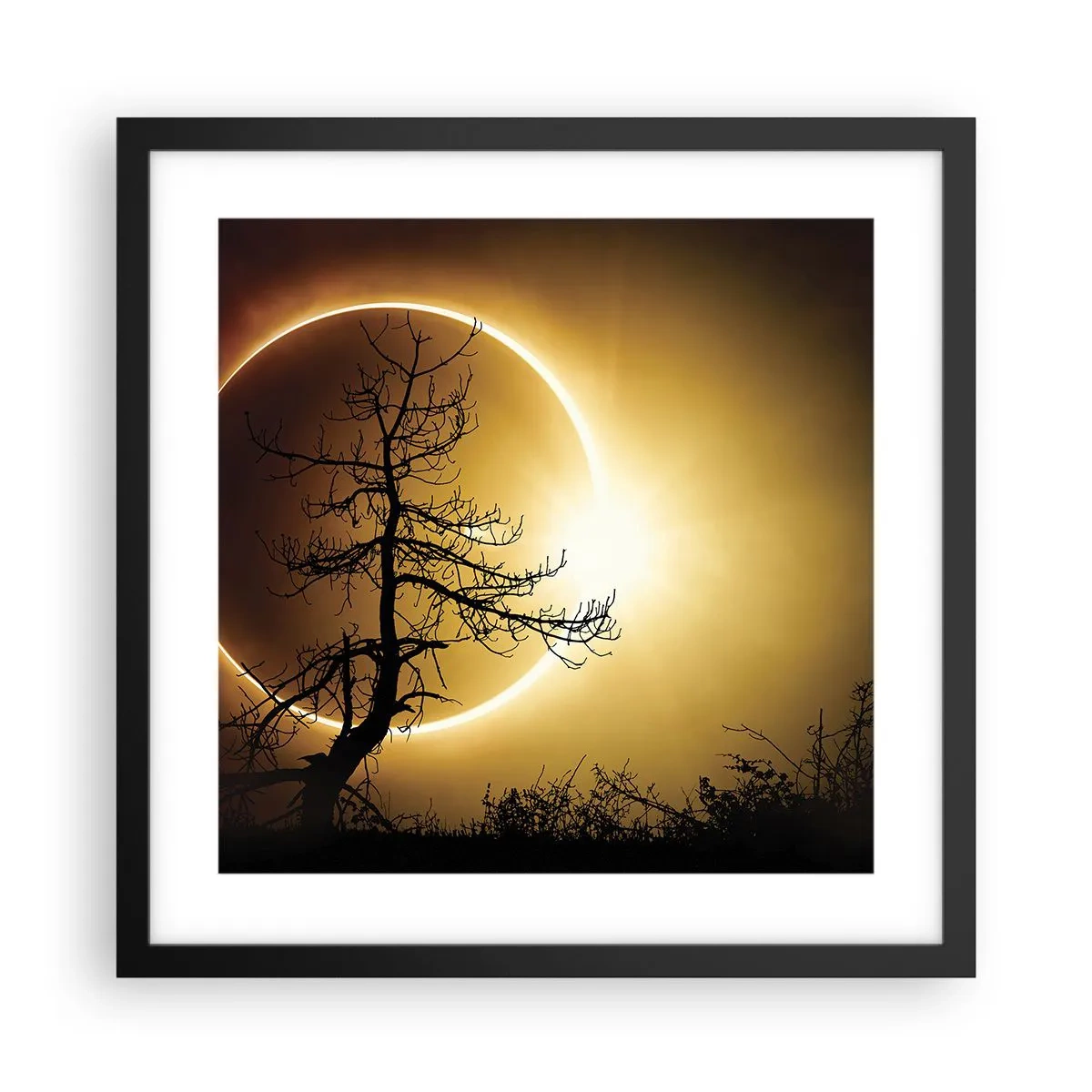 Póster en marco negro - Eclipse total - 40x40 cm