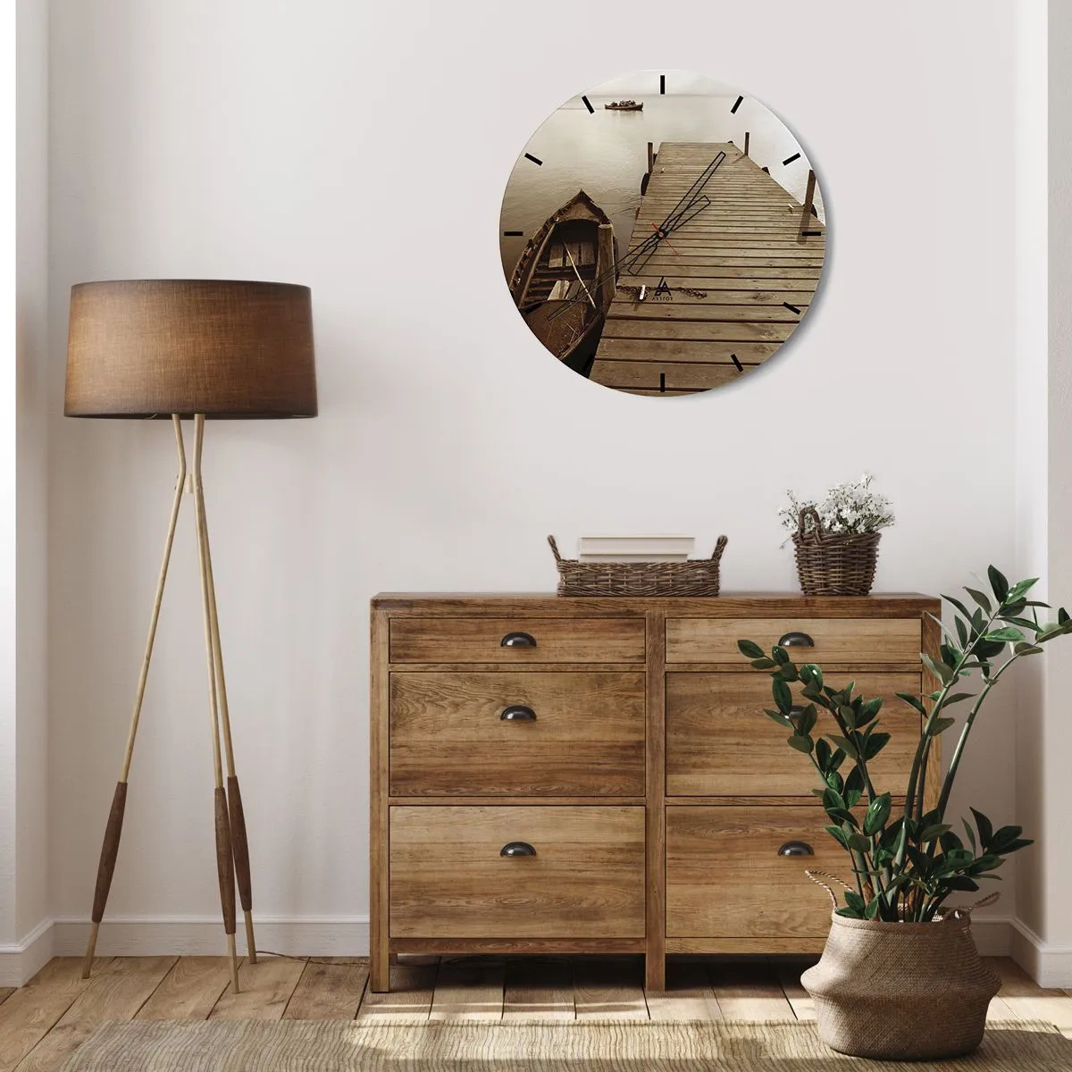 Reloj de pared - Reloj de vidrio - Un barco en un muelle de madera en sepia. - 30x30cm - La auténtica paz - Decoración de pared moderna para salón, cocina y dormitorio ARTTOR
