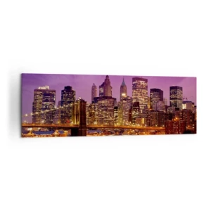 Cuadro sobre lienzo - Impresión de Imagen - Panorama de la ciudad con el puente a la luz del atardecer contra el cielo violeta. - 160x50cm - Manhattan púrpura y dorado - Decoración de pared moderna para salón y dormitorio ARTTOR