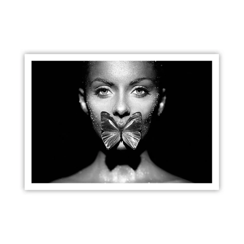 Póster - Rostro de mujer en blanco y negro con una mariposa en los labios. - 100x70cm - Beso de mariposa - Decoración de pared moderna para salón y dormitorio ARTTOR