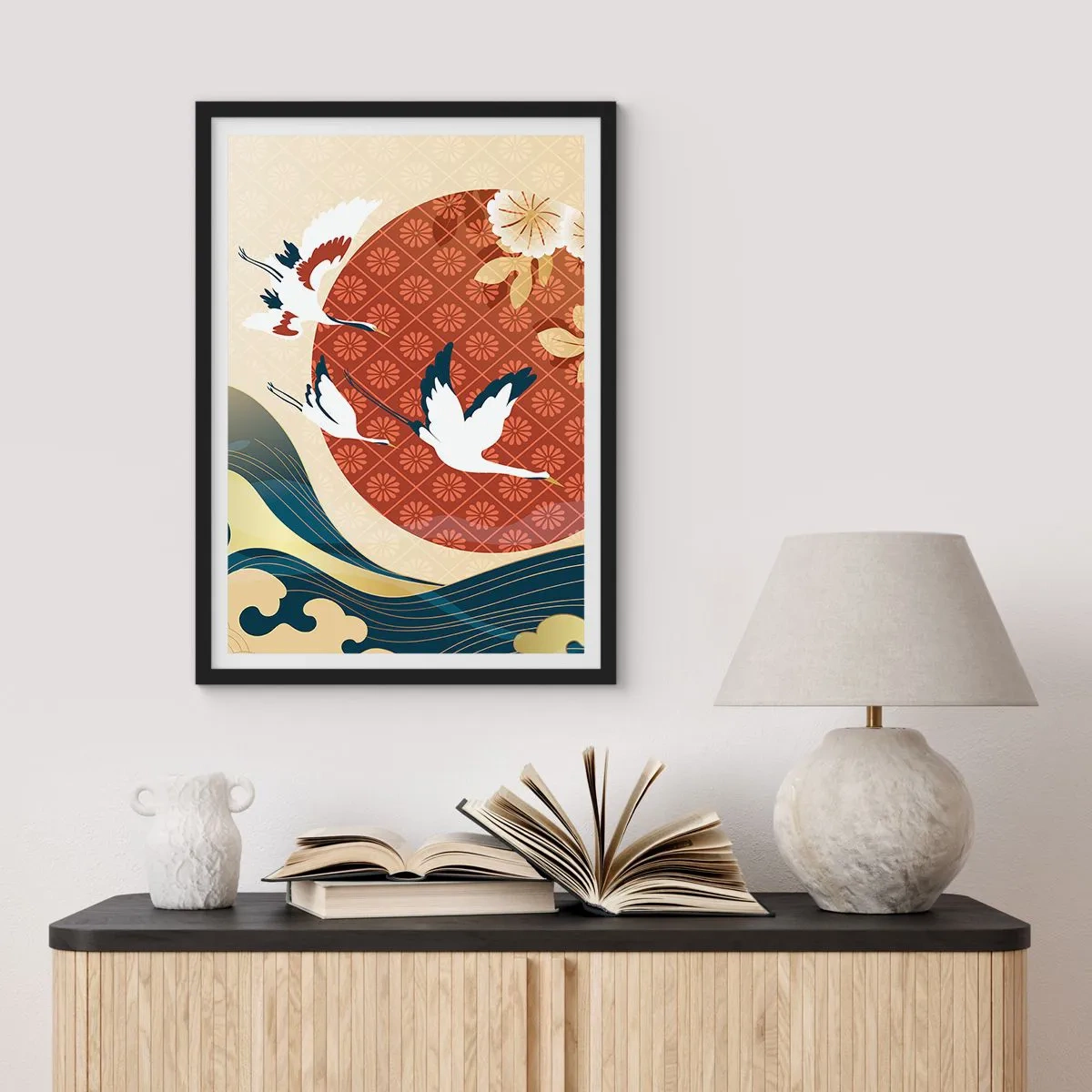 Póster en marco negro - Composición japonesa con grullas, olas y un círculo rojo. - 50x70cm - Un cuento de hadas japonés - Decoración de pared moderna para salón y dormitorio ARTTOR