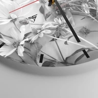 Esfera sin numeración, con rayas