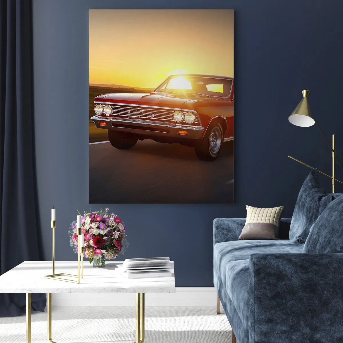 Cuadro sobre vidrio - Impresiones sobre Vidrio - Un coche rojo al atardecer en una carretera abierta. - 80x120cm - El deseo es rojo - Decoración de pared moderna para salón y dormitorio ARTTOR