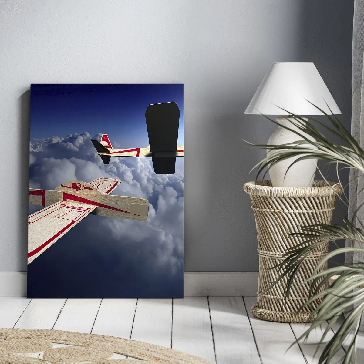 Cuadro sobre lienzo - Impresión de Imagen - Dos aviones de madera volando sobre las nubes contra un cielo azul. - 50x70cm - Más alto, más lejos - Decoración de pared moderna para salón y dormitorio ARTTOR