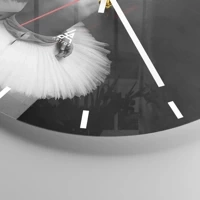 Esfera sin numeración, con rayas