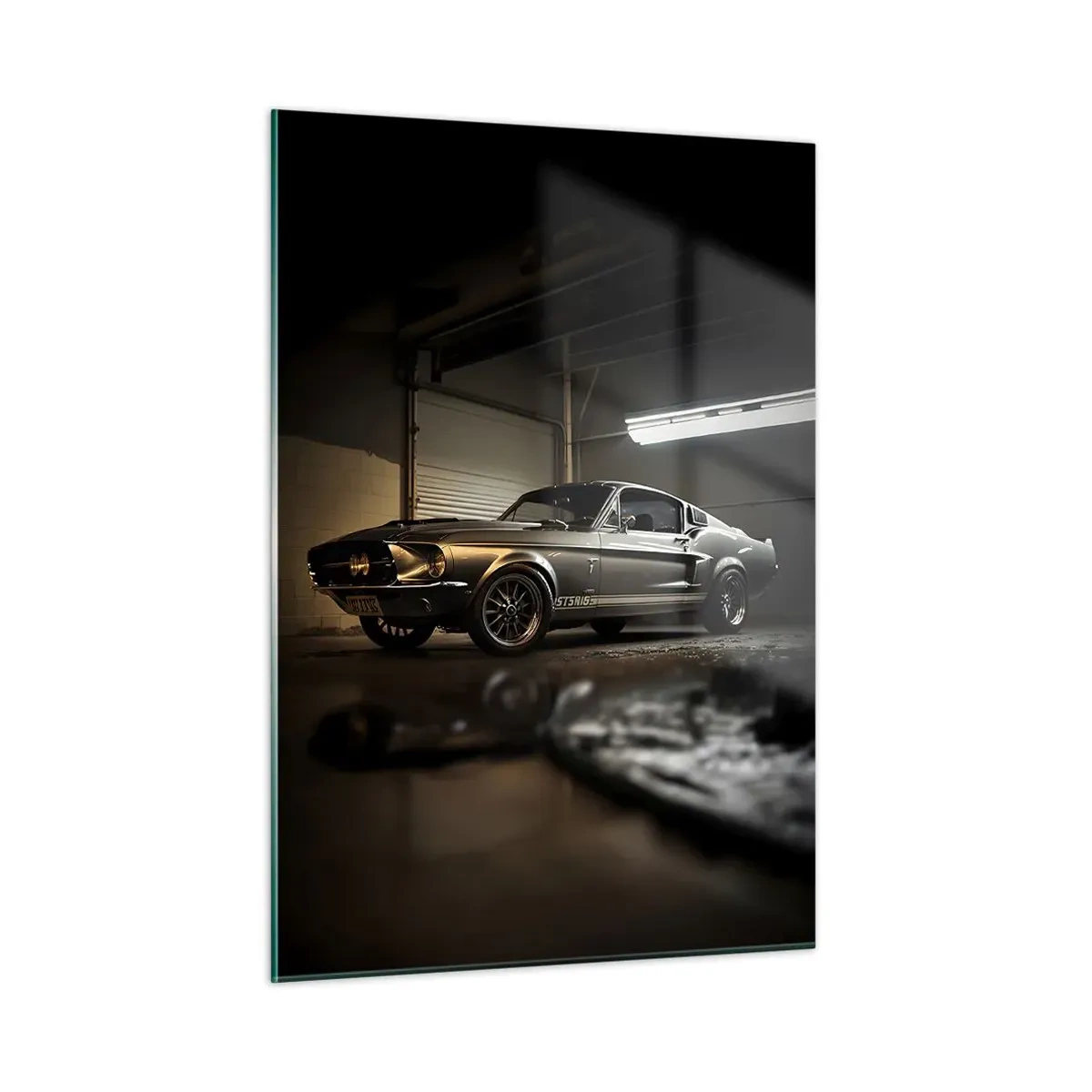 Cuadro sobre vidrio - Impresiones sobre Vidrio - Coche clásico en garaje bajo iluminación industrial. - 50x70cm - Un retorno al pasado - Decoración de pared moderna para salón y dormitorio ARTTOR