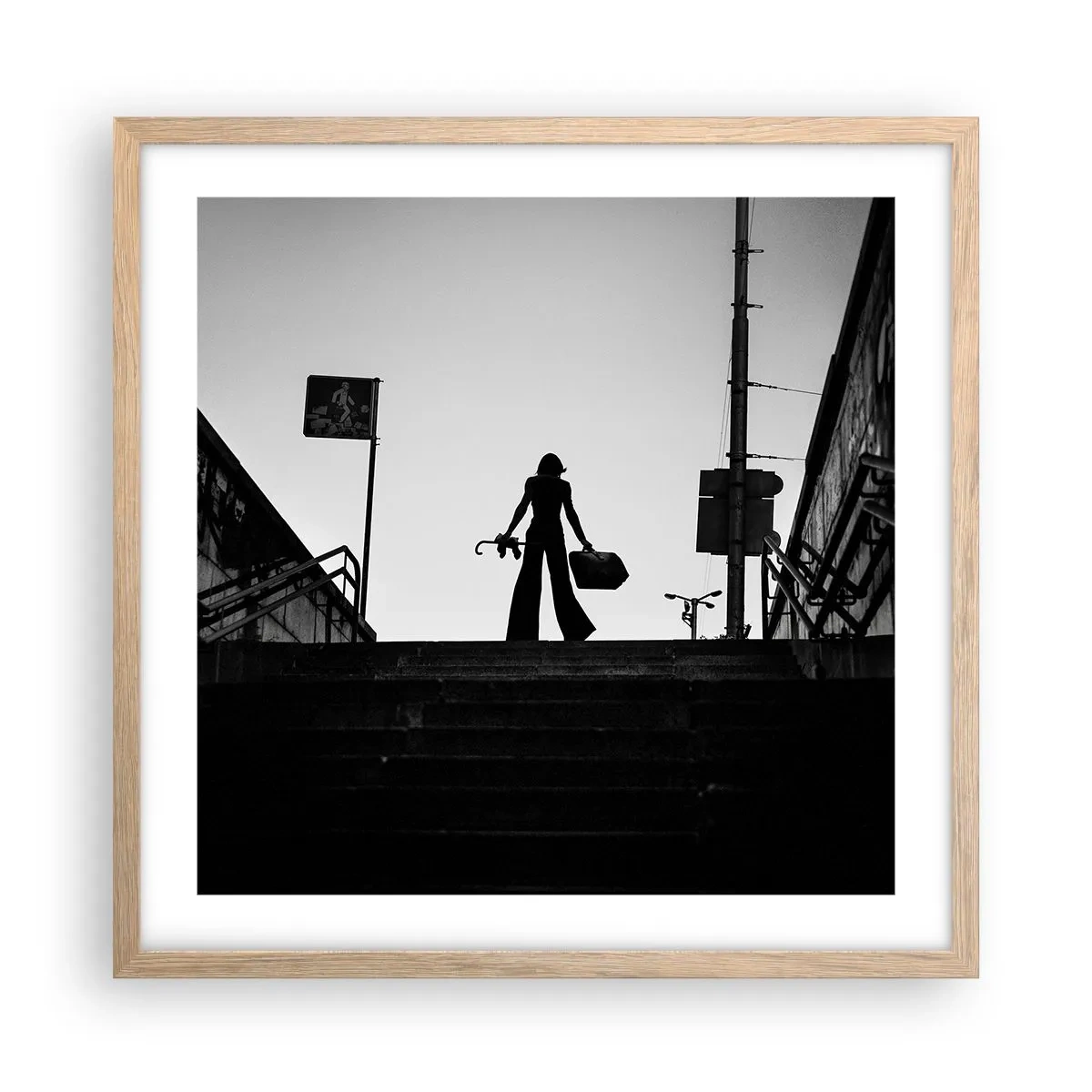 Póster en marco roble claro - Paseo urbano - 50x50 cm