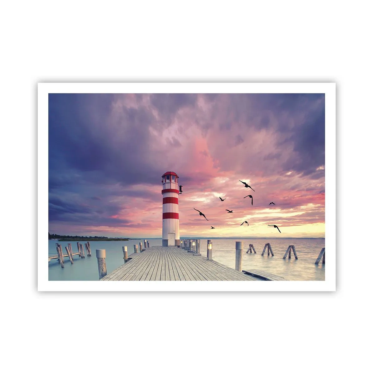 Póster - Un faro en el muelle rodeado de una pintoresca puesta de sol. - 100x70cm - Hora de ir al puerto - Decoración de pared moderna para salón y dormitorio ARTTOR