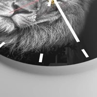 Esfera sin numeración, con rayas