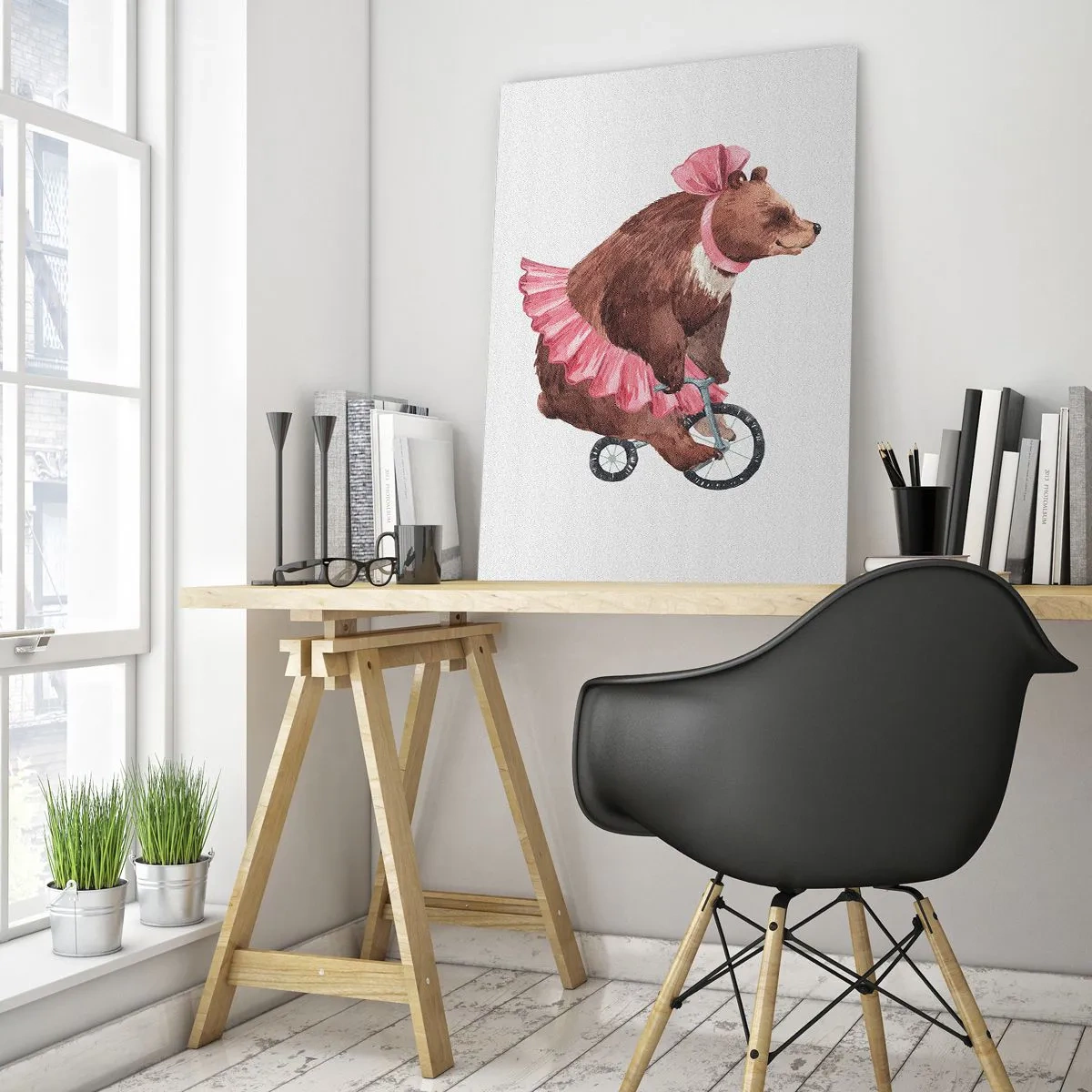 Cuadro sobre vidrio - Impresiones sobre Vidrio - Un osito de peluche con una falda rosa en una bicicleta de estilo retro. - 80x120cm - ¡Qué circo! - Decoración de pared moderna para salón y dormitorio ARTTOR