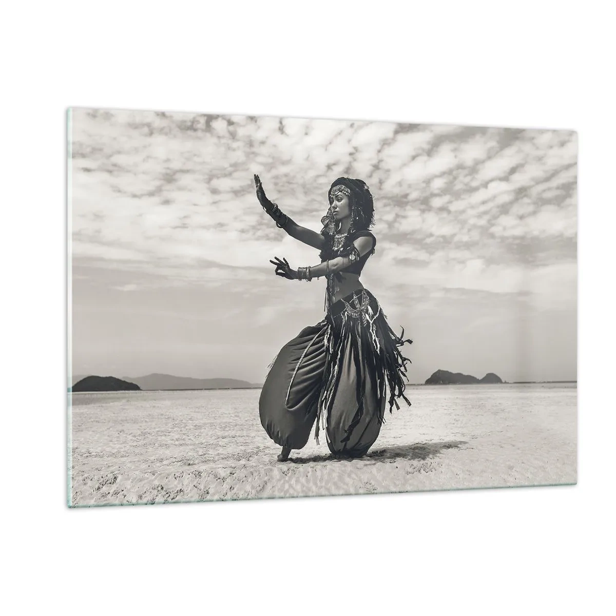 Cuadro sobre vidrio - Impresiones sobre Vidrio - Fotografía en blanco y negro de una bailarina en el desierto. - 120x80cm - Danza de las Islas del Sur - Decoración de pared moderna para salón y dormitorio ARTTOR