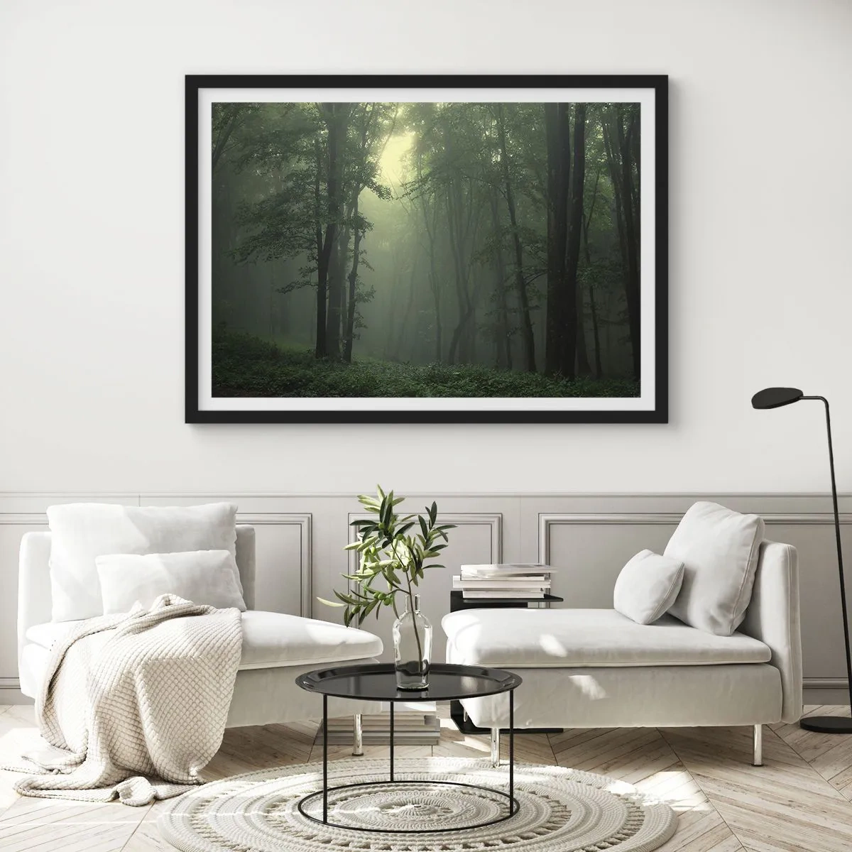 Póster en marco negro - Antes de que se despierte el bosque - 50x40 cm