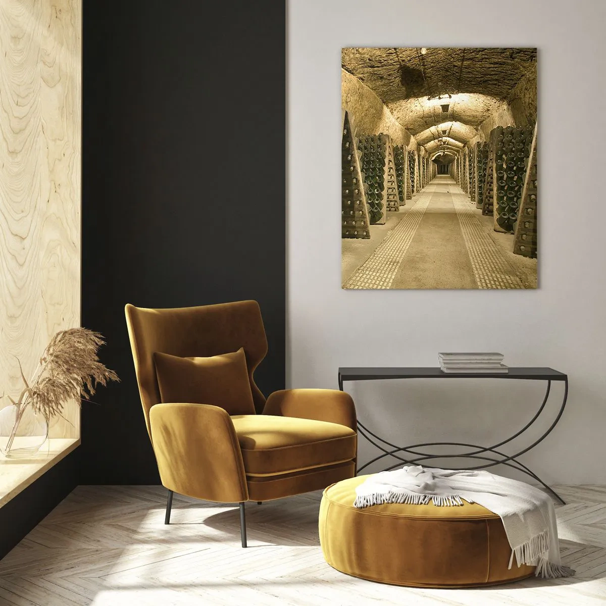 Cuadro sobre vidrio - Impresiones sobre Vidrio - Un viñedo con una bodega llena de botellas de vino expuestas en estantes de madera. - 80x120cm - El nacimiento del gusto - Decoración de pared moderna para salón y dormitorio ARTTOR