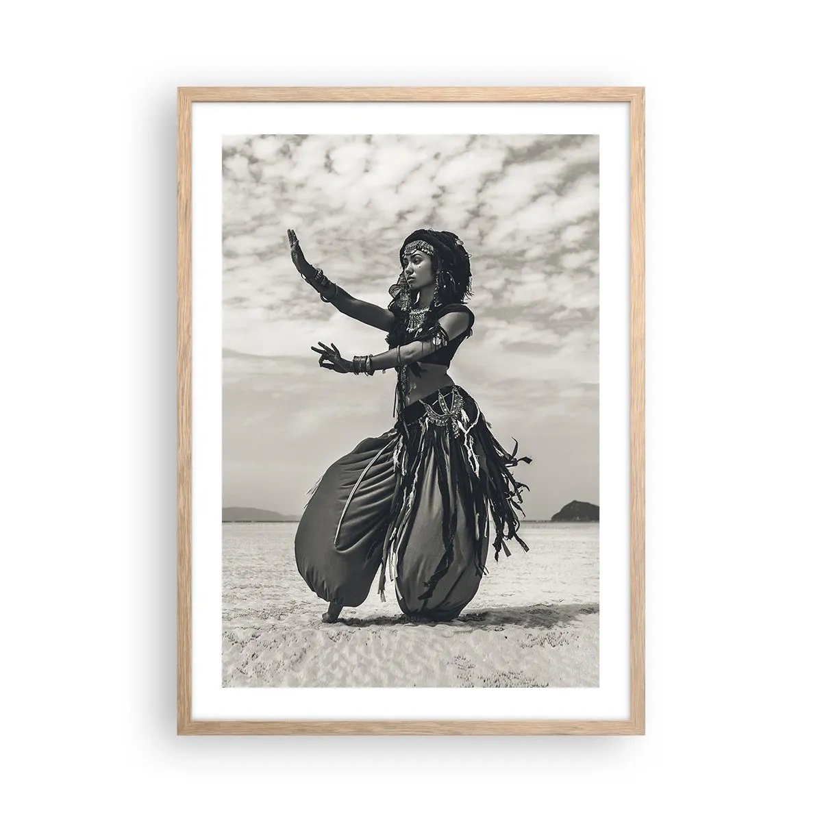 Póster en marco roble claro - Danza de las Islas del Sur - 50x70 cm