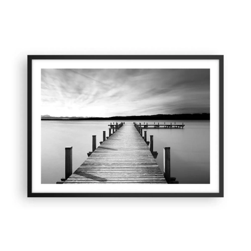Póster en marco negro - Un embarcadero blanco y negro en un lago tranquilo. - 70x50cm - En el lago de la paz - Decoración de pared moderna para salón y dormitorio ARTTOR