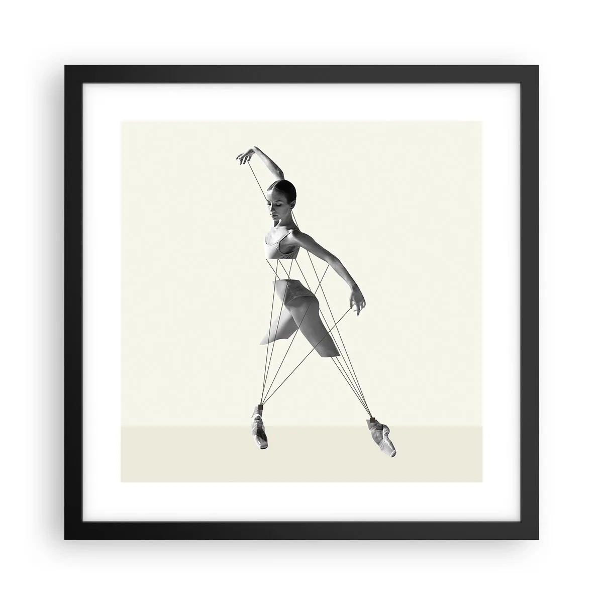 Póster en marco negro - Títere de sí misma - 40x40 cm