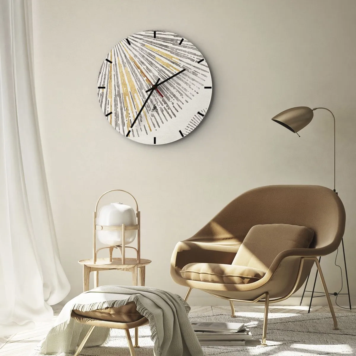 Reloj de pared - Reloj de vidrio - Líneas radiantes en dorado y gris sobre un fondo claro. - 30x30cm - Belleza lineal - Decoración de pared moderna para salón, cocina y dormitorio ARTTOR