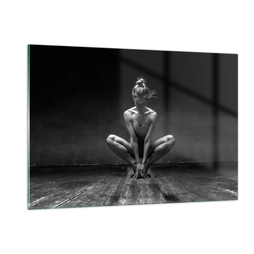 Cuadro sobre vidrio - Impresiones sobre Vidrio - Una bailarina en pose de ballet sobre un suelo de madera. - 120x80cm - Concentración de energía del baile - Decoración de pared moderna para salón y dormitorio ARTTOR