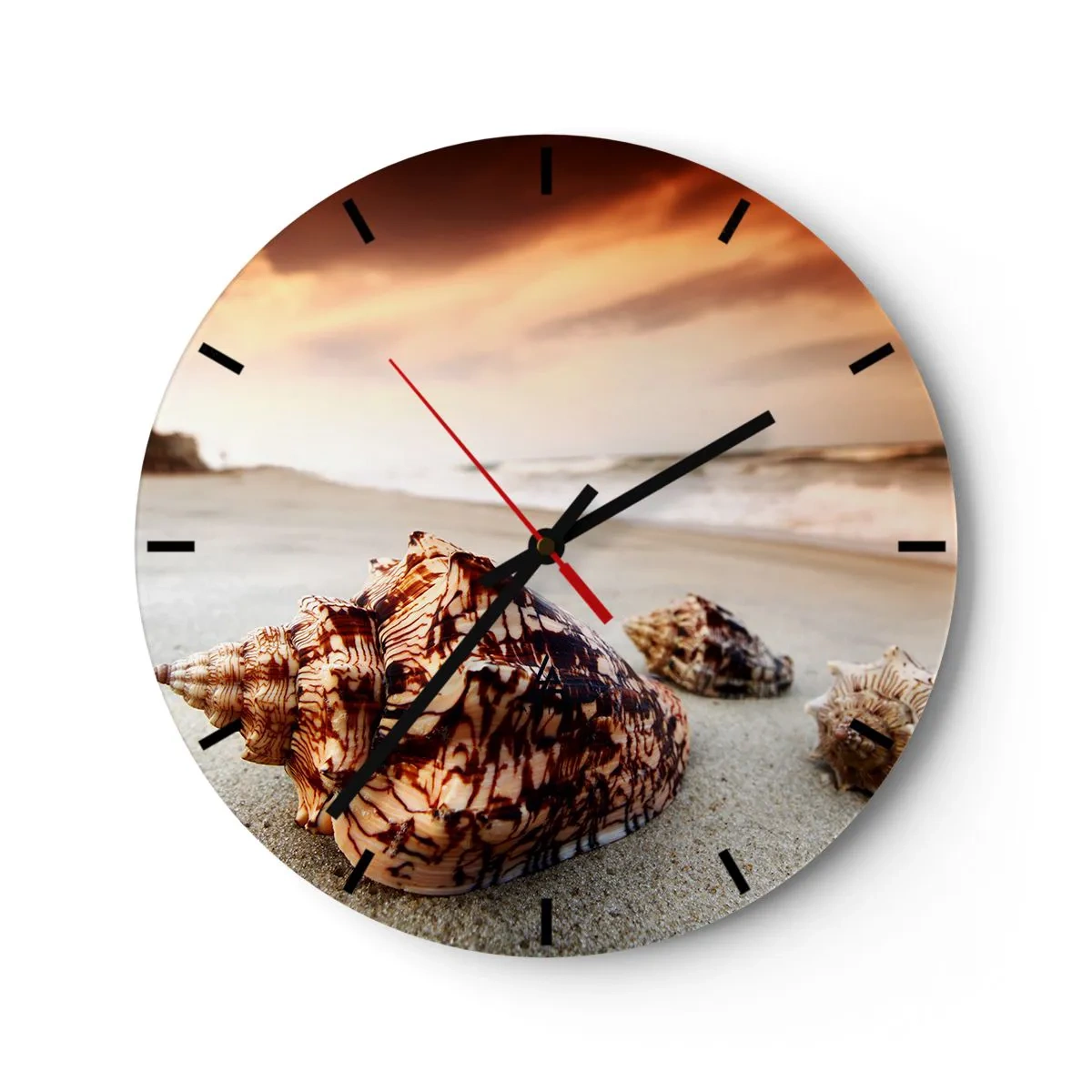 Reloj de pared - Reloj de vidrio - Conchas en la playa bajo los rayos del sol poniente - 30x30cm - Los exiliados de las olas - Decoración de pared moderna para salón, cocina y dormitorio ARTTOR