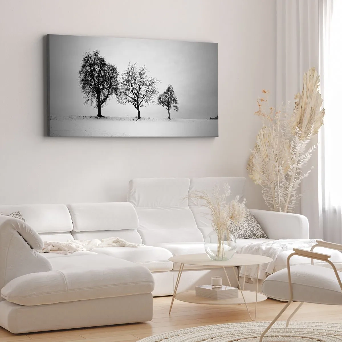 Cuadro sobre lienzo - Impresión de Imagen - Tres árboles en un campo nevado en estilo monocromático. - 160x50cm - ¿Con qué sueñan? - Decoración de pared moderna para salón y dormitorio ARTTOR
